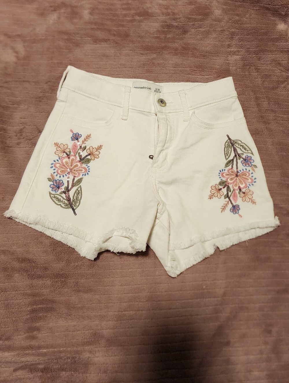 Abercrombie Kids White Floral Embroidered High Rise Relaxed Shorts Sz 9/10